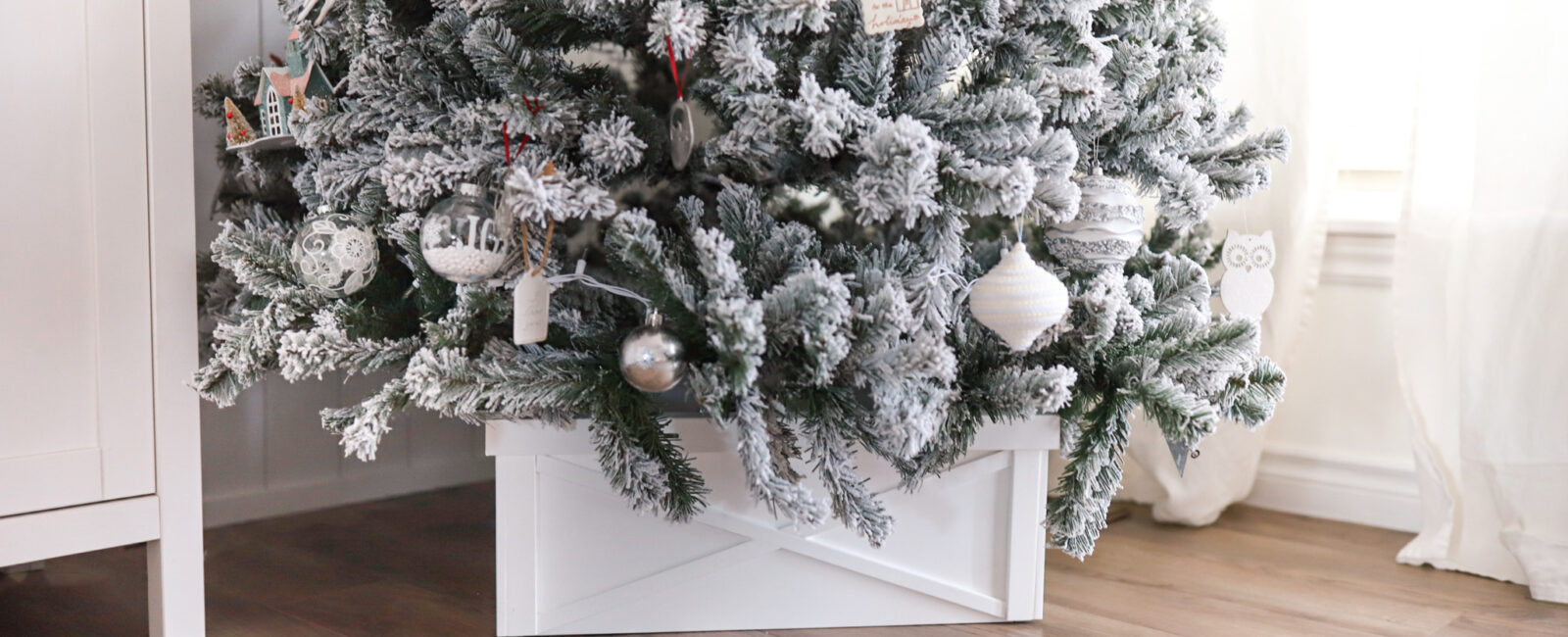 DIY a Christmas Tree Box This Holiday with Home Hardware 