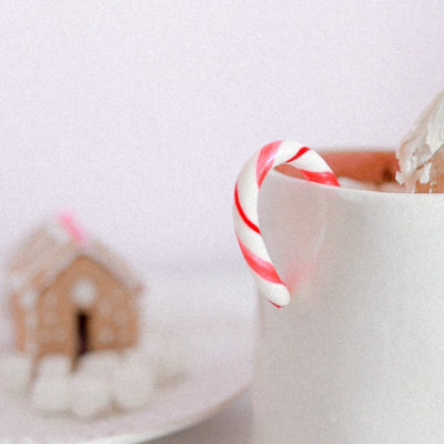 How To | Mini Cookie Hot Chocolate Homes